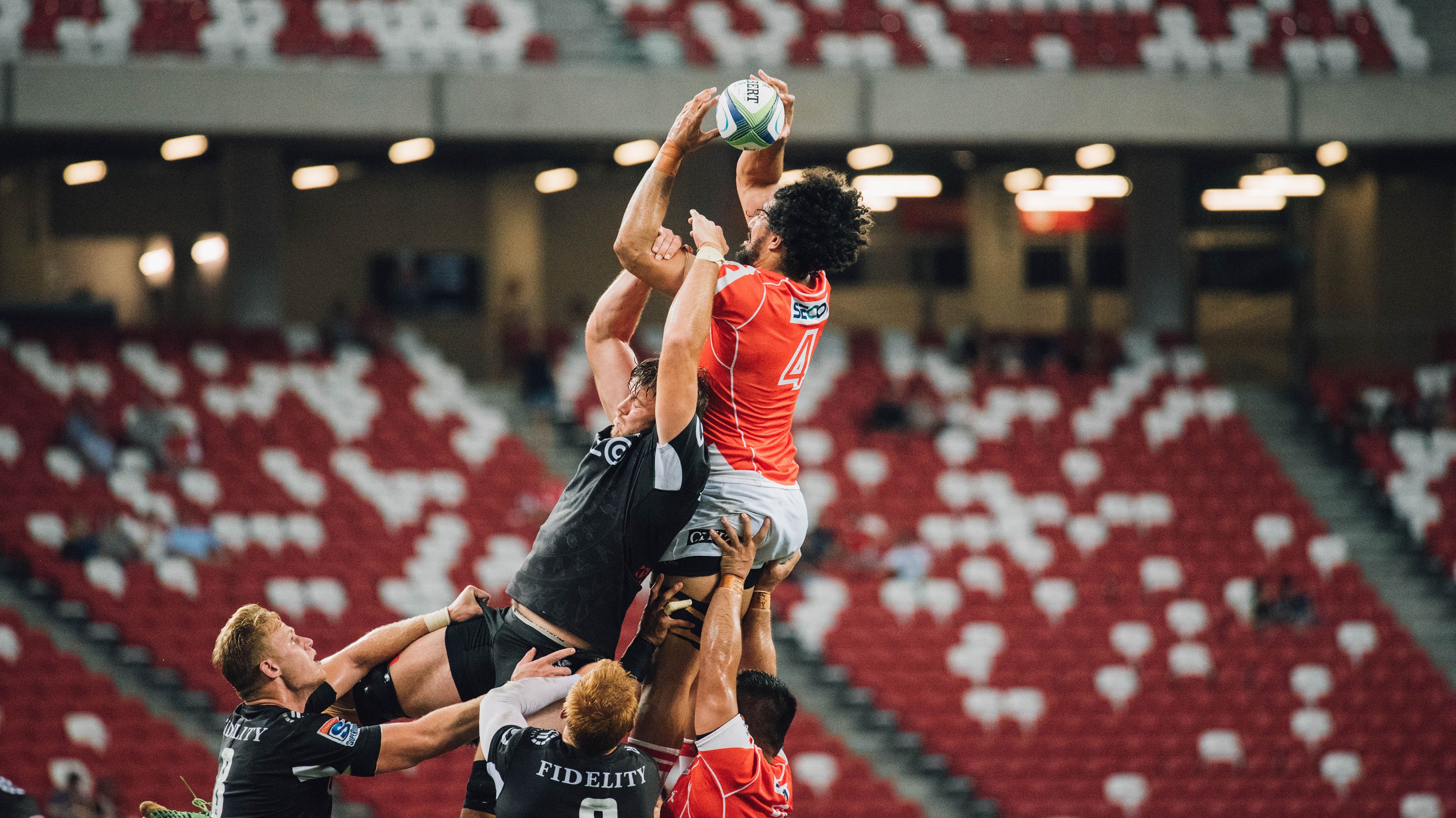 东决关键战之夜,李刚仁高光表现改写比赛走向